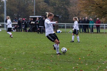 Bild 32 - Frauen SV Henstedt Ulzburg II - TSV Russee : Ergebnis: 5:0